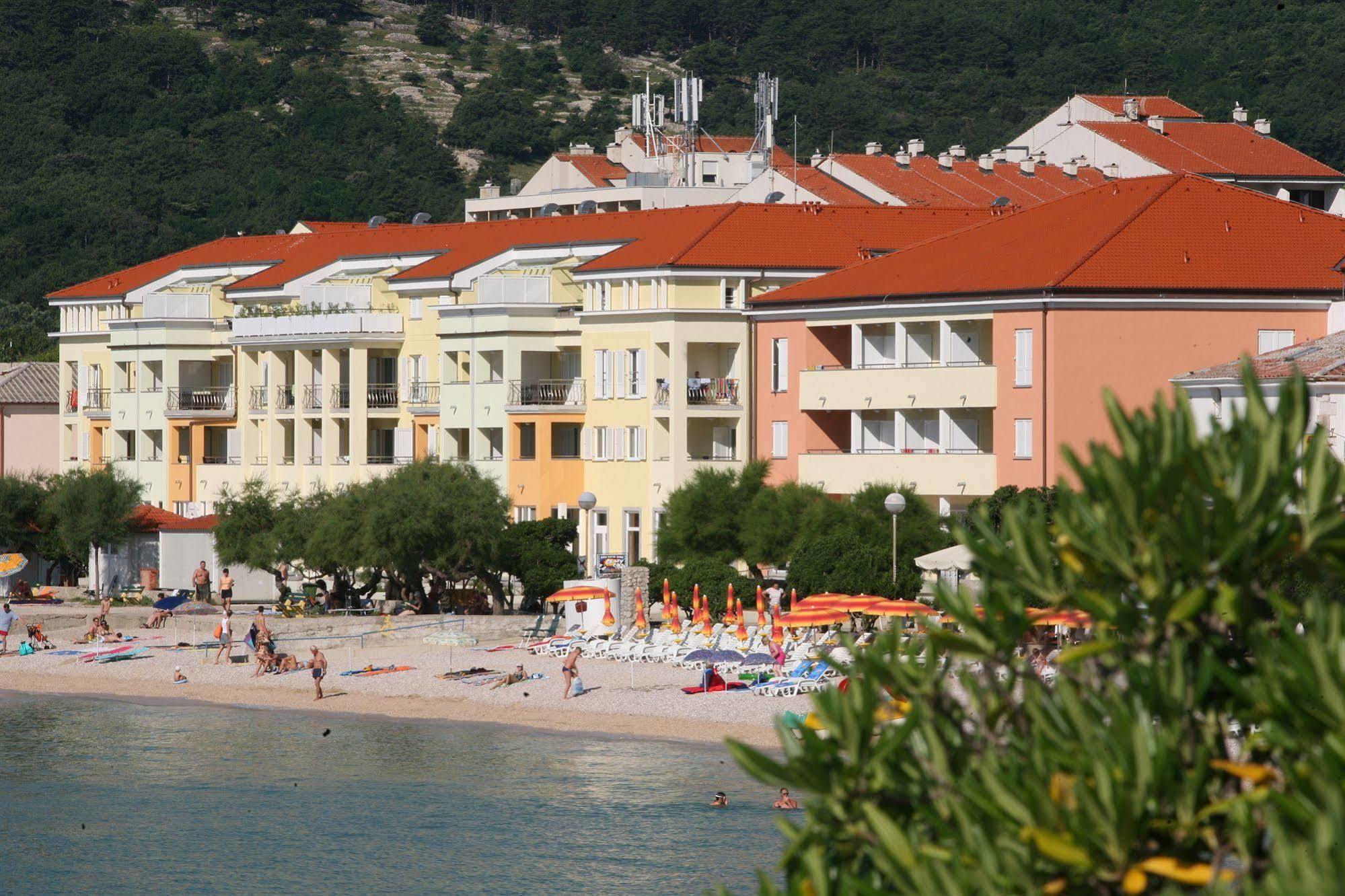 Valamar Atrium Baska Residence Kültér fotó